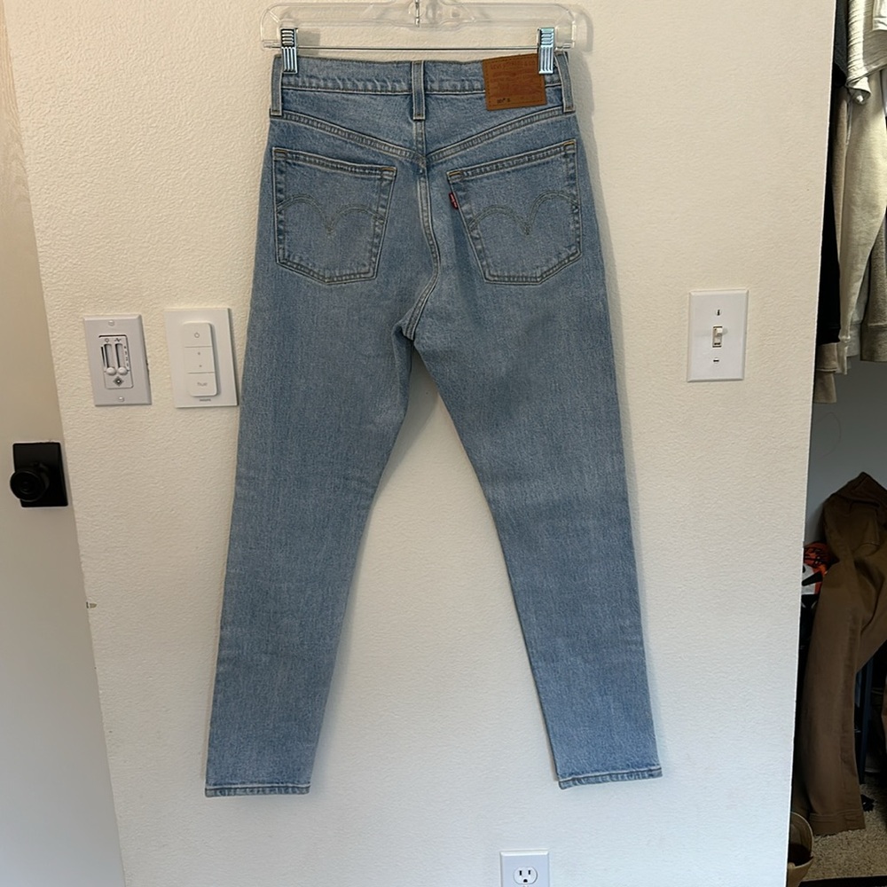 Levi’s 501 - Picture 2 of 4